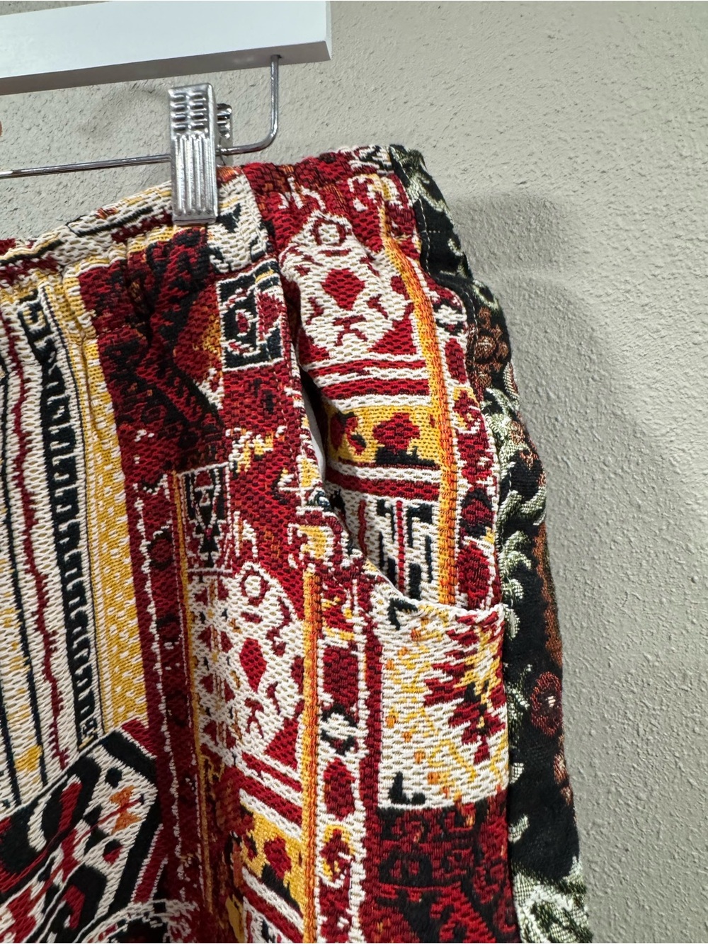 POL Multicolor Red Black Cream Green Patterned Woven - Picture 5 of 5
